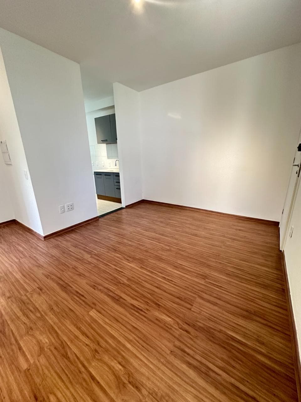 Apartamento à venda pela Moura Marçal